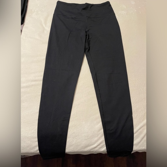 Lot of 5 pairs of VS black leggings, various styles, size medium - Picture 4 of 13